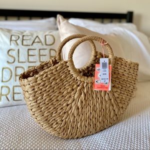 NWT Aritzia Main Character O Ring Straw Tote